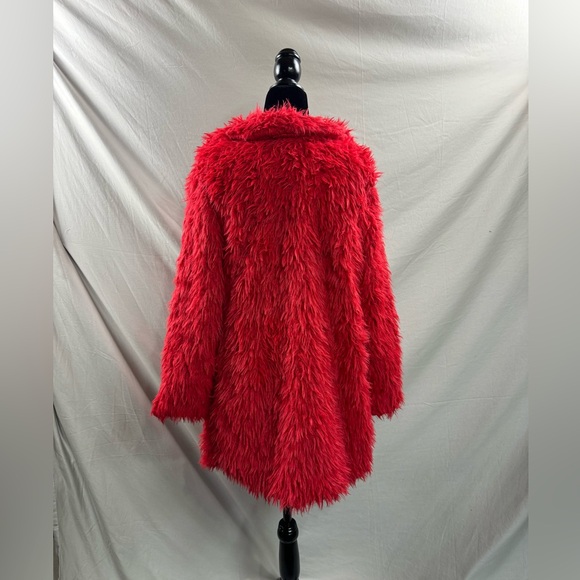 Red Fuzzy Coat With Pockets - Picture 11 of 11